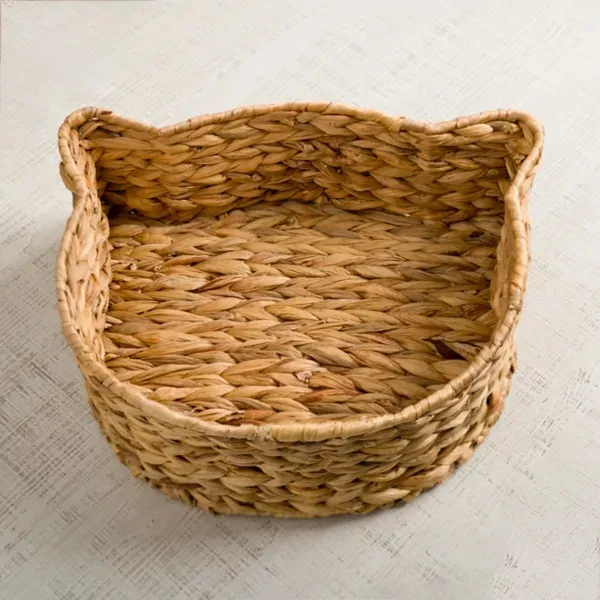 Kirklands Cat Shaped Natural Hyacinth Basket 15354733 Kirklands Cat Shaped Natural Hyacinth Basket 15354733 - Image 1